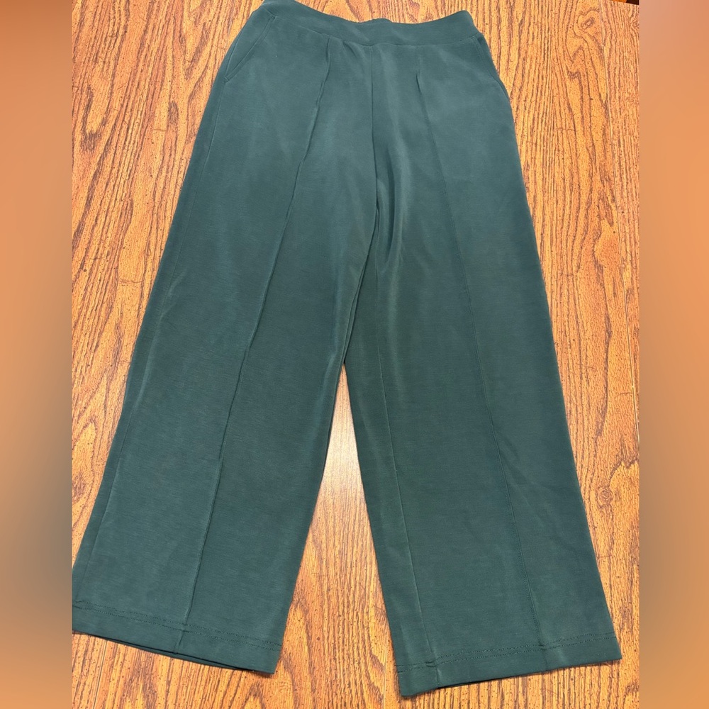 SOMA women’s soft jersey wide leg lounge pants Small